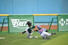 从英超第二滑落至降级区：卖主力“后遗症”发作，还是赛程太难？